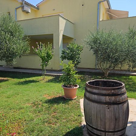 Apartmani Prodan 2 Fažana エクステリア 写真